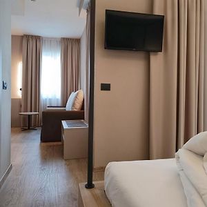 Deluxe Dreibettzimmer